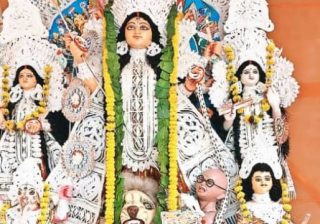 दुर्गा पूजा पंडाल में महिषासुर की जगह महात्मा गांधी को दिखाने पर बवाल, हिंदू महासभा के खिलाफ केस दर्ज